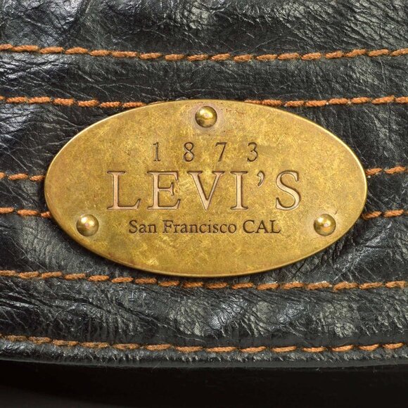 LEVI'S BLACK VINYL SHOULDER BAG PURSE - Picture 7 of 13